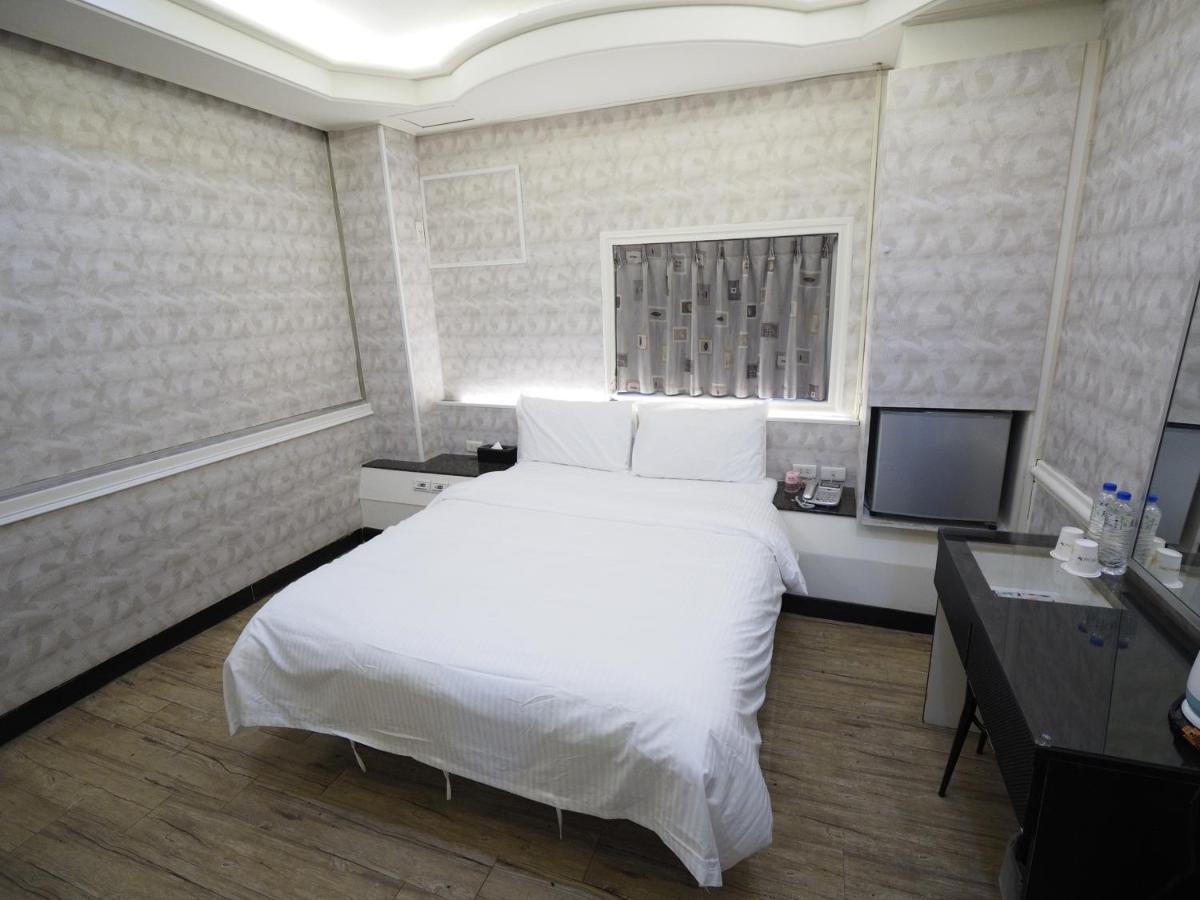 合悅都會商旅 Heyue HOTEL Hsinchu City Eksteriør billede