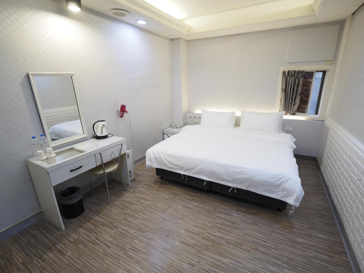 合悅都會商旅 Heyue HOTEL Hsinchu City Eksteriør billede