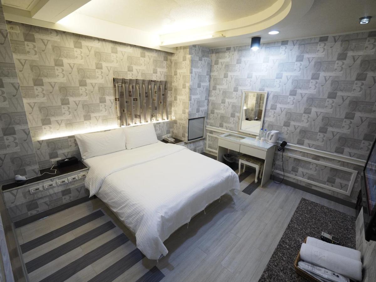 合悅都會商旅 Heyue HOTEL Hsinchu City Eksteriør billede